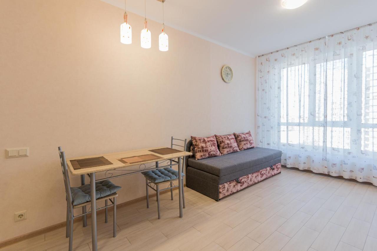Уютная Квартира В Жк Острова Kryzhanivka Extérieur photo